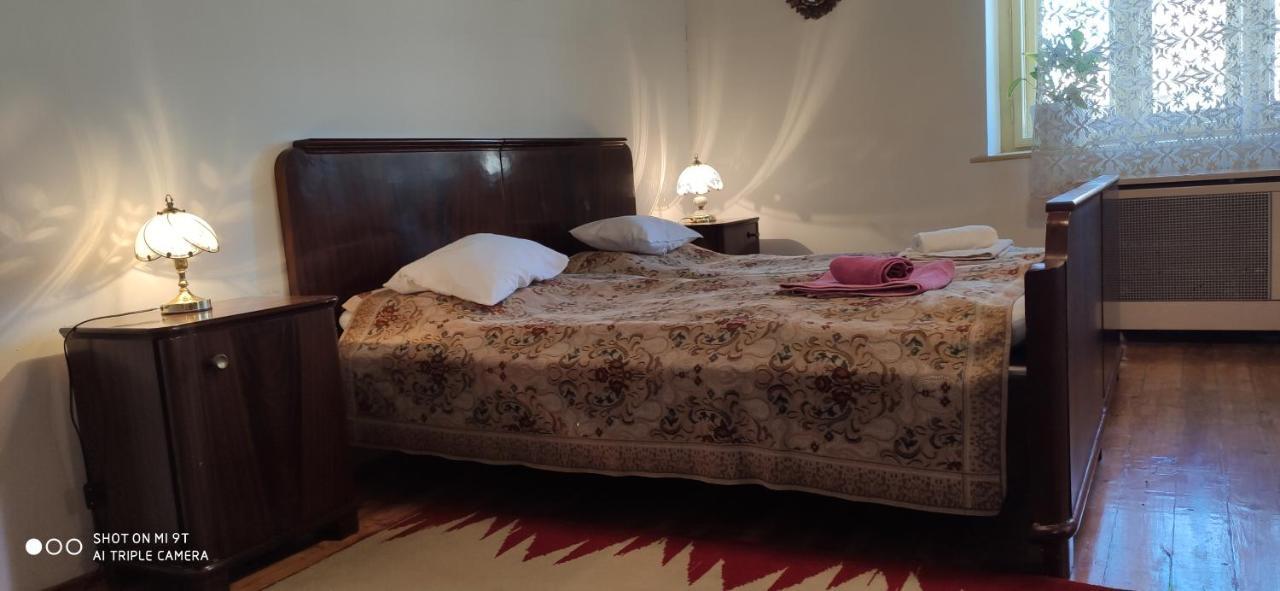 Hotel Teréz Háza à Pazmand Extérieur photo