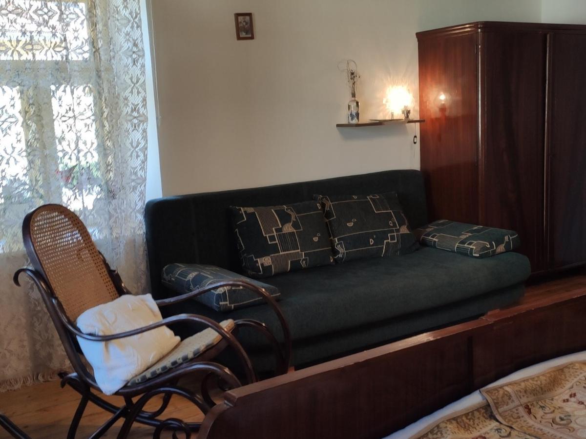 Hotel Teréz Háza à Pazmand Extérieur photo