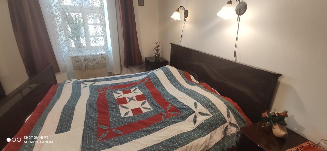 Hotel Teréz Háza à Pazmand Extérieur photo