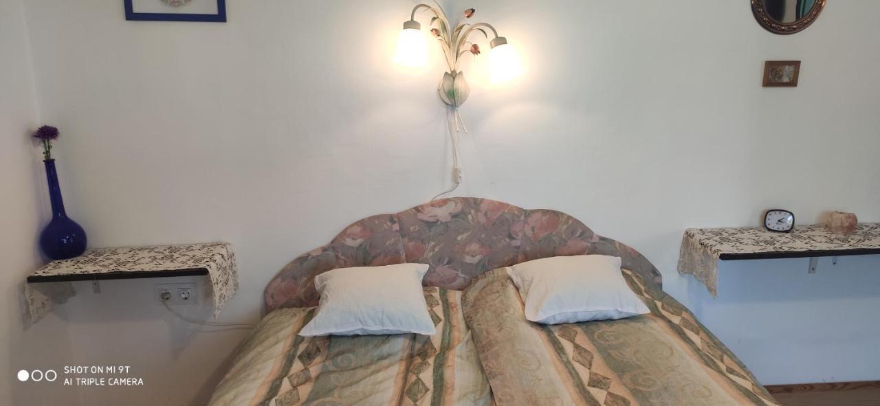 Hotel Teréz Háza à Pazmand Extérieur photo