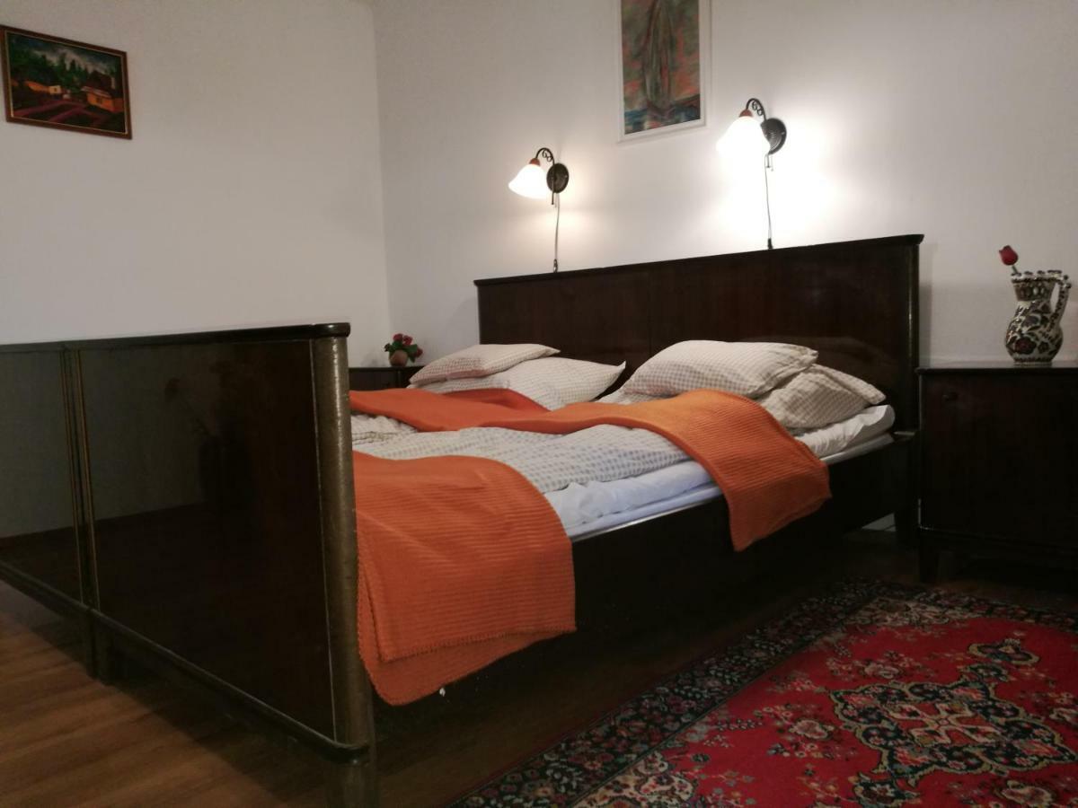 Hotel Teréz Háza à Pazmand Extérieur photo